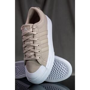 Adidas Women's Bravada 2.0 Beige White Platform Lace Up Sneaker Shoes Size 9.5